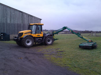 Hedge Cutting - Wide Reach