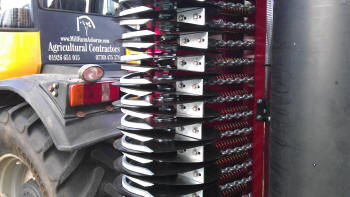 Slot Seeder discs